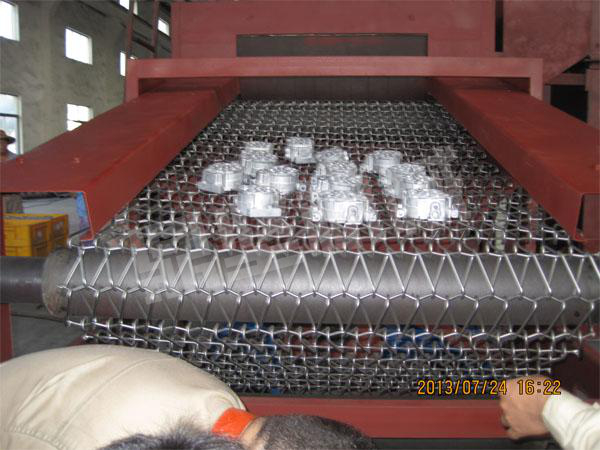  網帶通過式拋丸機